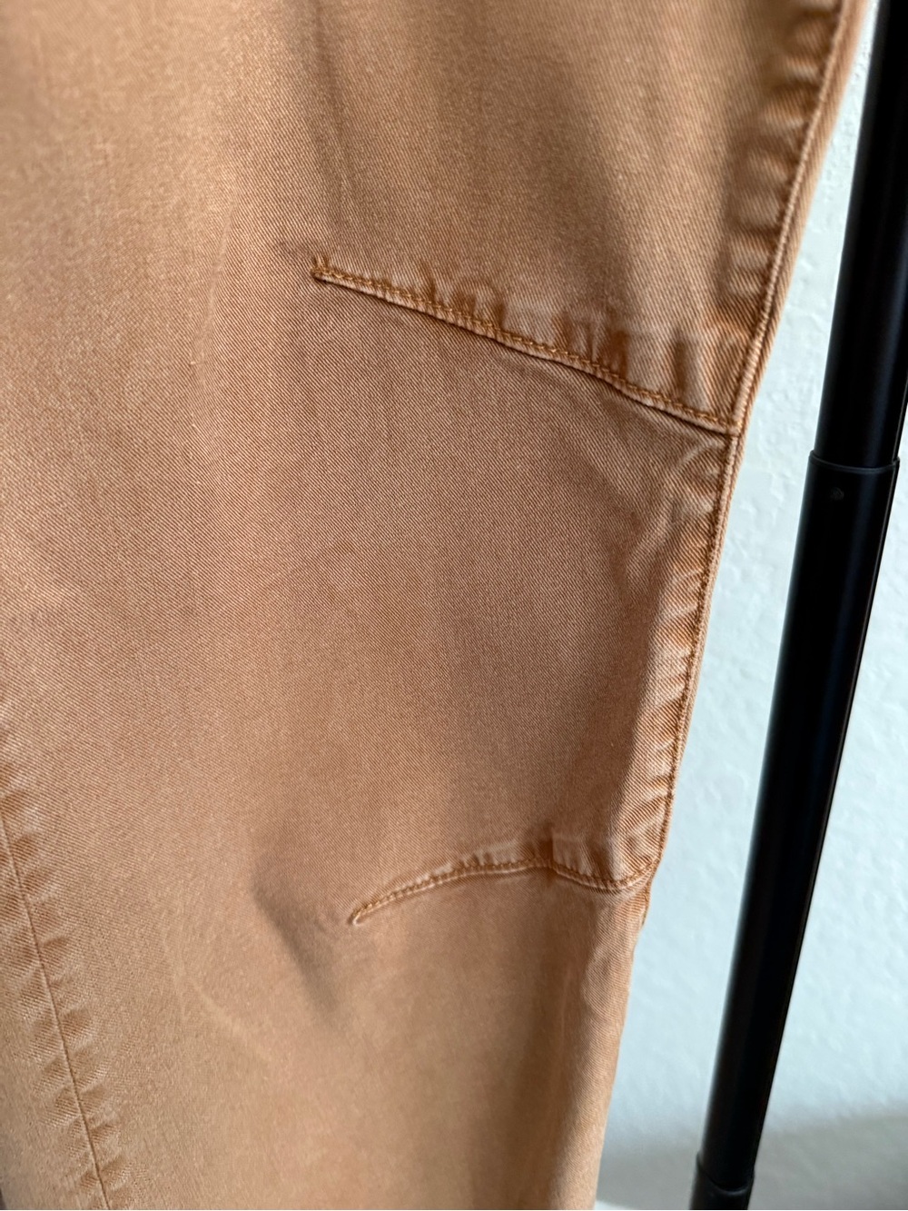 PAIGE Reid Jogger Camel Brown Tencel Utility Pants Size 26 $249 - Picture 11 of 16